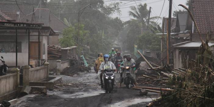 'Pasifik Ateş Çemberi' can almaya devam ediyor... Ölü sayısı 34'e yükseldi