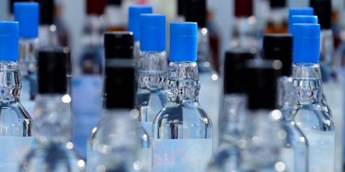 2 kişinin sahte içkiden ölümünde şüpheliye ev hapsi