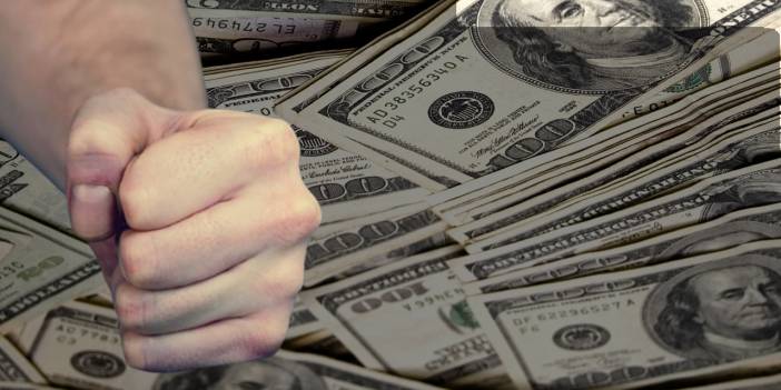 “Yumruğumuzu vurduk, doları 5 TL'ye düşürdük” demişlerdi