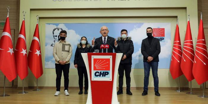 Mülakat mağdurları konuştu, AA canlı yayından çıktı