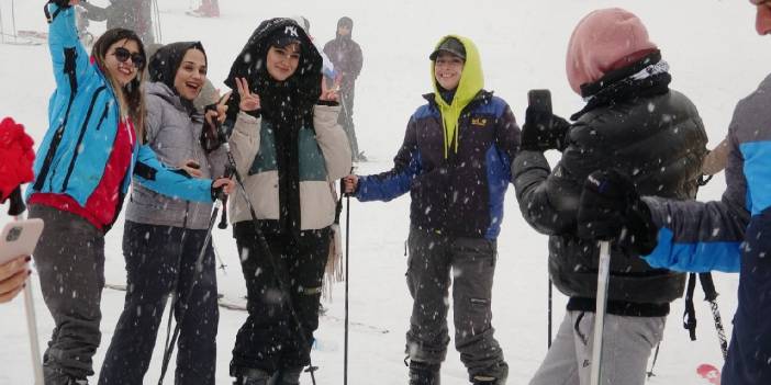 Uludağ, yılbaşında 85 bin kişiyi ağırladı