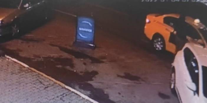 Taksiye binmeye çalışan turist ölümden döndü