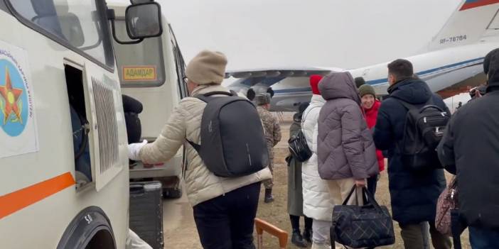 Rusya, 25 vatandaşını Kazakistan’dan tahliye etti