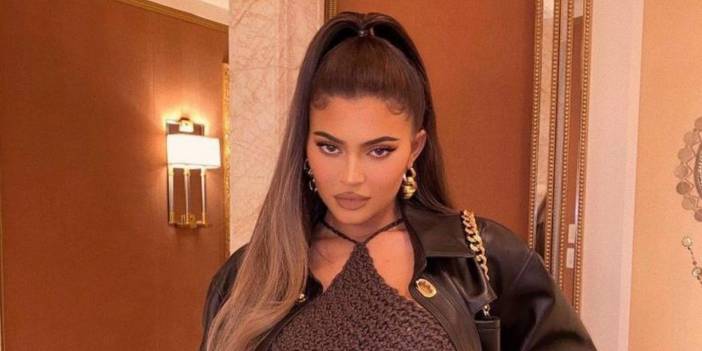 Instagram'ın yeni kraliçesi Kylie Jenner