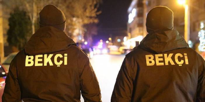 Bekçilerden kaçarken elindeki uyuşturucuyu attı