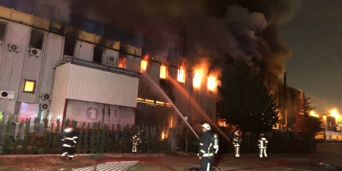 Bursa'da fabrikada çıkan yandın söndürüldü