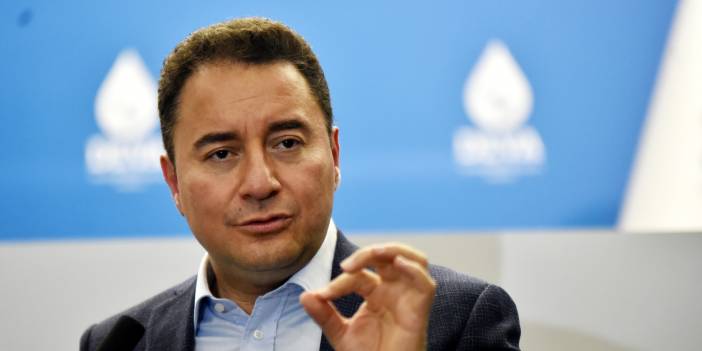 Babacan: Türkiye gidemeyenlerin ülkesi haline geldi