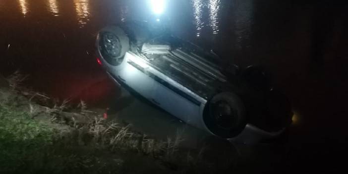 Fren tutmayınca dereye uçtu: Boğulmaktan son anda kurtuldu