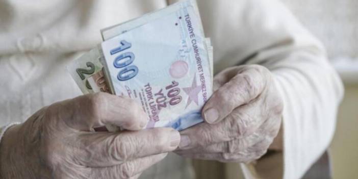 Emeklilerin maaş farklarının ne zaman yatacağı belli oldu