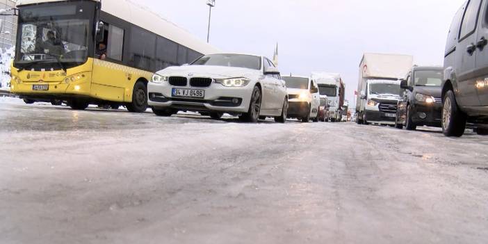 Bağcılar TEM İSTOÇ mevkiinde kar esareti