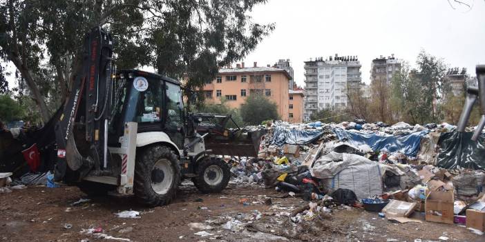 Çöpten katı atık toplayanlara operasyon