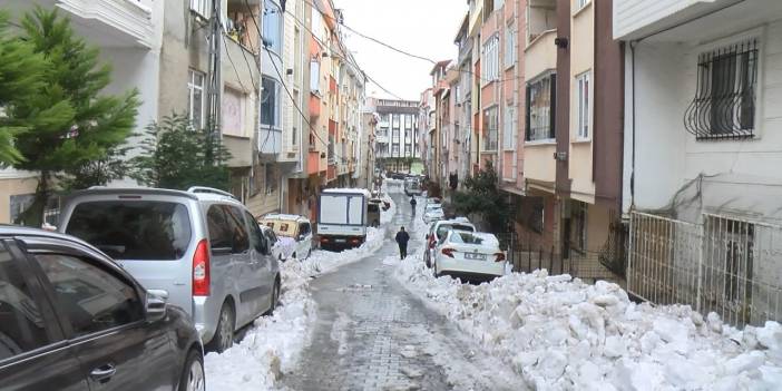'Gözlerim' diye fenalaştı: Evinde sahte içki bulundu