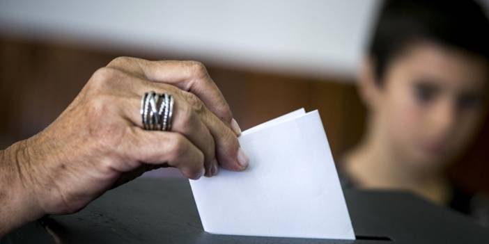 Portekiz'de halk erken seçim için sandık başında