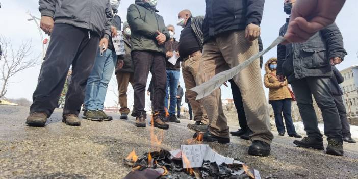 Elektrik ve doğalgaz faturaları halkı sokağa döktü