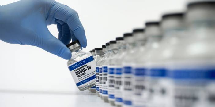 New York Times'dan Johnson&amp;Johnson iddiası: COVID-19 aşısının üretimi durduruldu