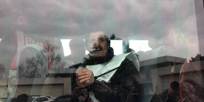 Tuncay Özilhan’ın evinin önüne gelen 100'e yakın işçi gözaltına alındı