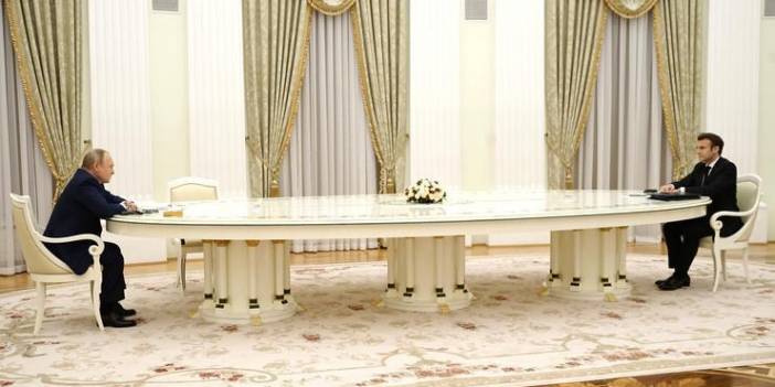 Putin, Macron'la bir kez daha görüştü