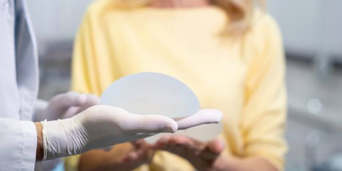 Silikonlarına LED ışığı taktırdı