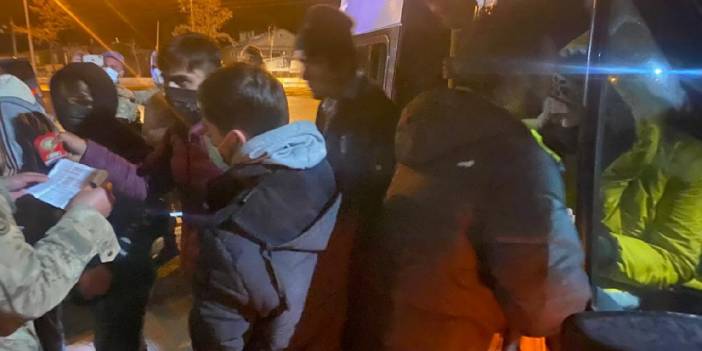 Bitlis’te 122 kaçak göçmen yakalandı: 11 gözaltı