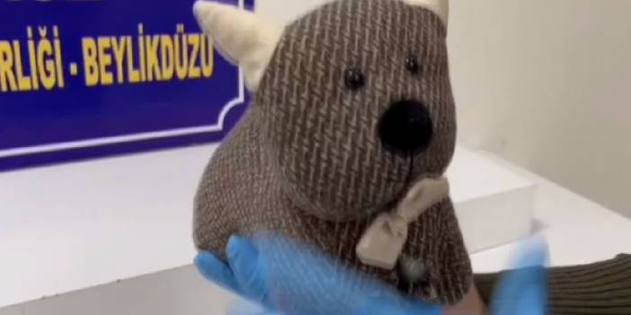 Peluş oyuncaktan uyuşturucu çıktı