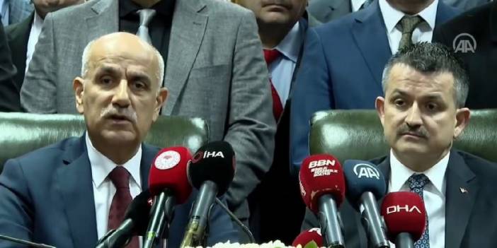 Vahit Kirişçi bakanlık görevini Pakdemirli'den devraldı