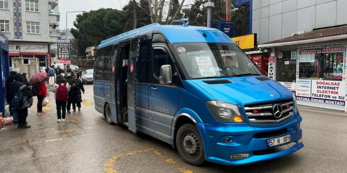 Dolmuş şoföründen akaryakıt zammı tepkisi: Mazot alamıyoruz, yazdırıyoruz mazotları