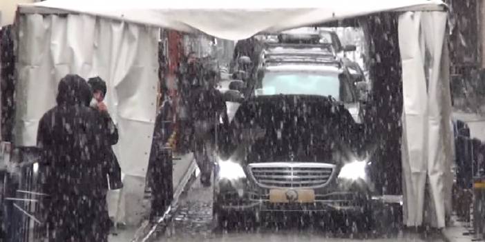 Isaac Herzog, Neve Şalom Sinagogu'nu ziyaret etti