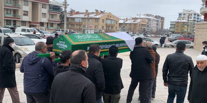 Damadı tarafından bıçaklanan kadın hayatını kaybetti