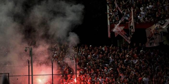 Sahaya el bombası atıldı!