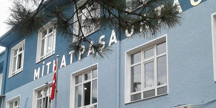 Ortaokulda "haremlik-selamlık" talimatı