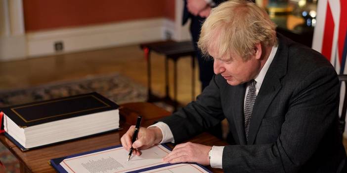 İngiltere'den Rusya'ya dev yaptırımlar