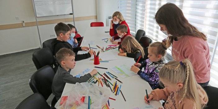 Ukrayna Dili Ve Kültürü Ataşehir’de yaşatılıyor