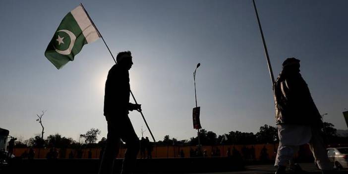 Pakistan ve yönetim sorunları: 75 yılda hiçbir başbakan görev süresini tamamlayamadı