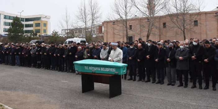Kazada ölen, rektörün makam şoförü toprağa verildi