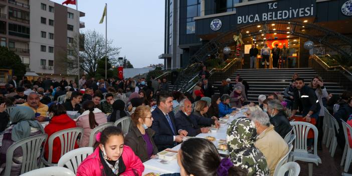 Buca’da iftar bereketi