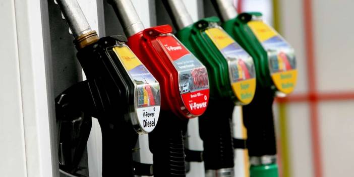 Bu akşamdan itibaren geçerli olacak! Motorin ve benzine indirim