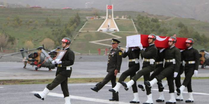 Şehit teğmen, törenle memleketine uğurlandı