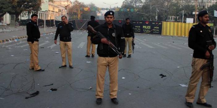 Pakistan'da patlama: 4 kişi öldü