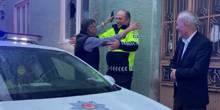 Kaza yapan alkollü sürücü trafik polisine sarılıp bayramlaştı