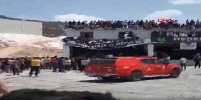 Drift festivalinde balkon çöktü