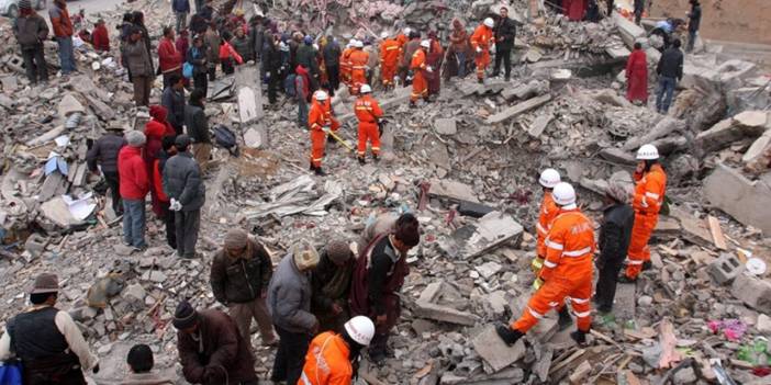 Çin'de çöken binanın bilançosu: 53'ü öldü, 10'u kurtarıldı