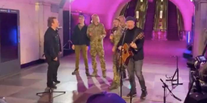 Rock grubu U2'dan Kiev'de destek konseri