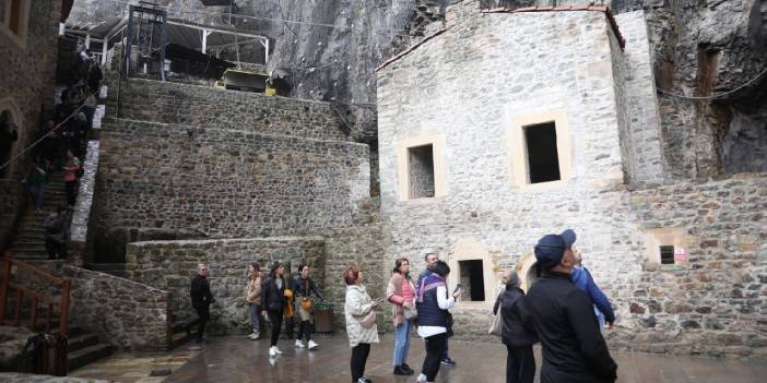 Sümela'da gün yüzüne çıkan saklı mekanlara akın