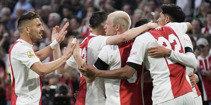 Hollanda'da şampiyon 36. kez Ajax