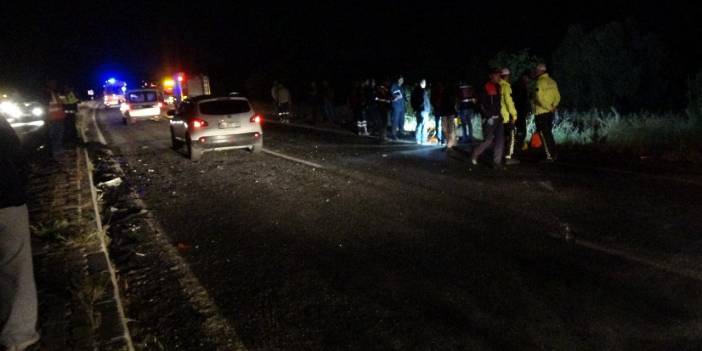 Kaza geliyorum demedi! Ters yöne giren sürücü 2 kişiyi öldürdü