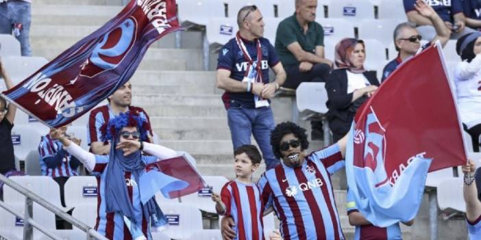 Şampiyon Trabzonspor'a coşkulu karşılama