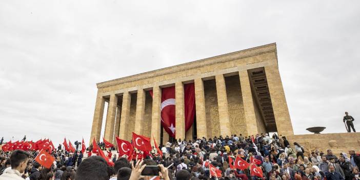 Yurttaşlardan 19 Mayıs'ta Anıtkabir'e ziyaret