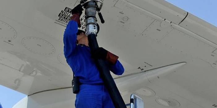 Üç şirkete jet yakıtı soruşturması
