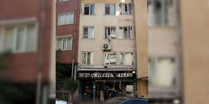 İstanbul'da dehşet: Apartman dairesinde 3 kişi ölü bulundu