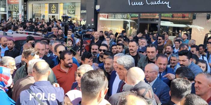 Van’da 'Mansur Başkan' sloganları